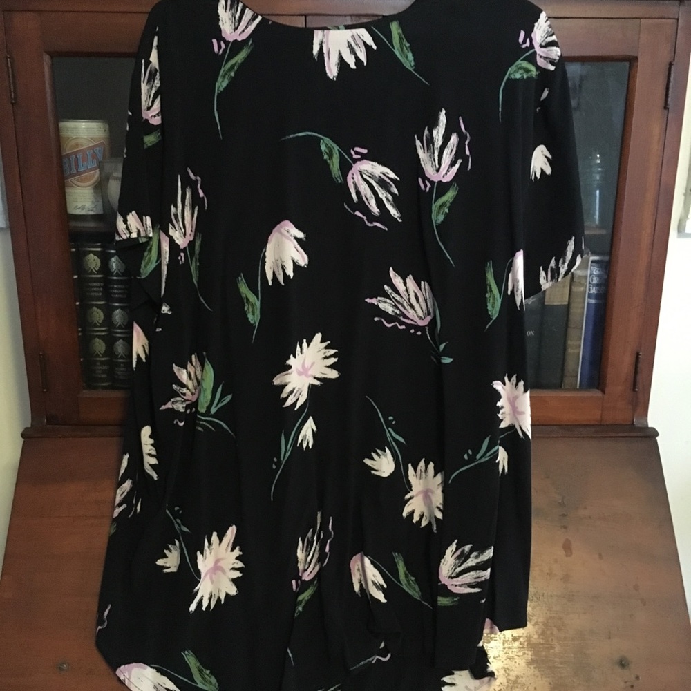 H&M Short Sleeve Blouse